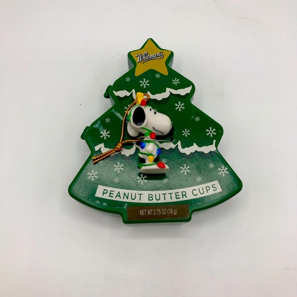 Whitman’s/ 2010 Peanuts Snoopy Christmas ornament. Snoopy has Christmas lights. - Picture 2 of 4
